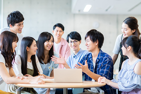 新卒採用2021/2020